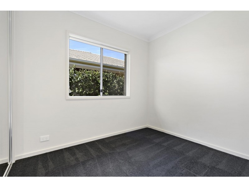 17 Hugh Gilchrist Street, Casey ACT 2913