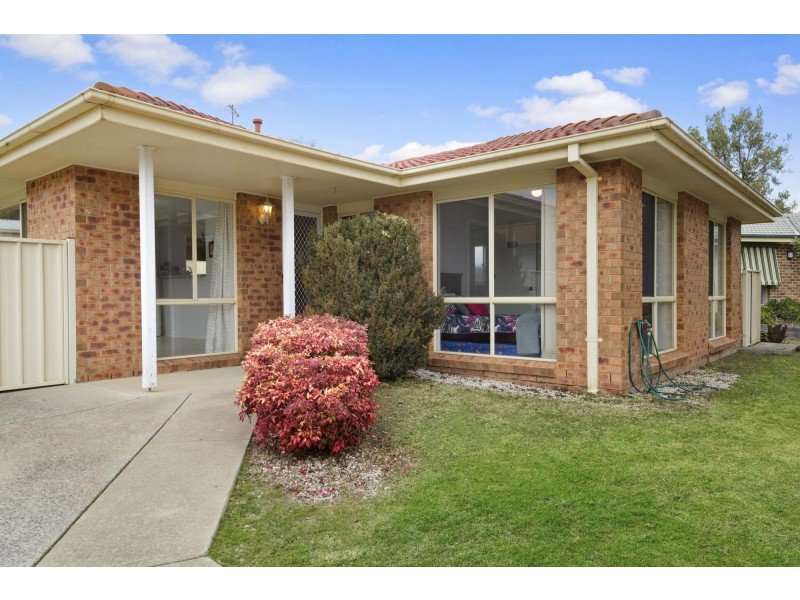 5 Matzek Place, Dunlop ACT 2615