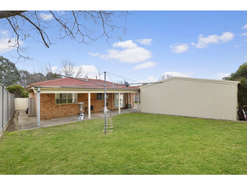 5 Matzek Place, Dunlop ACT 2615