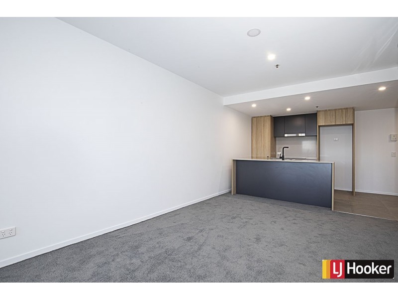 1012/6 GRAZIER Lane, Belconnen ACT 2617