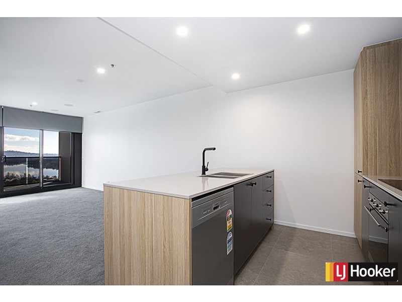 1012/6 GRAZIER Lane, Belconnen ACT 2617