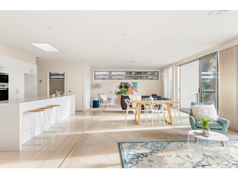 30/15 Empire Circuit, Forrest ACT 2603