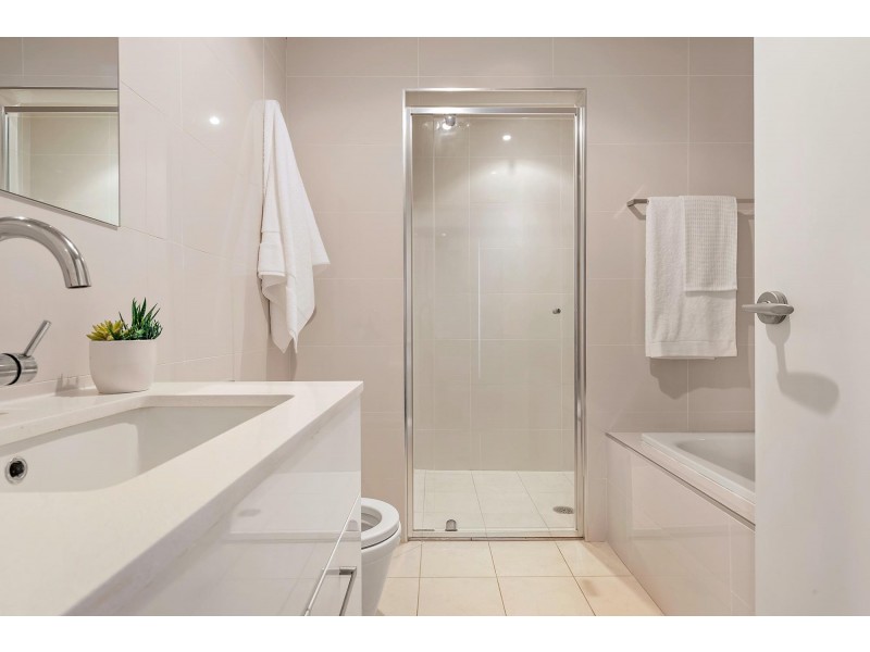 30/15 Empire Circuit, Forrest ACT 2603