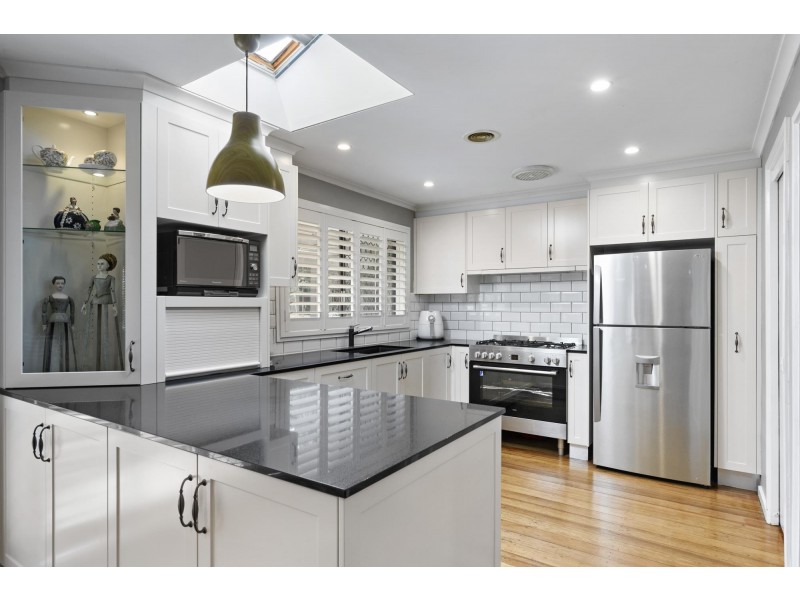 16 Bowden Crescent, Macgregor ACT 2615