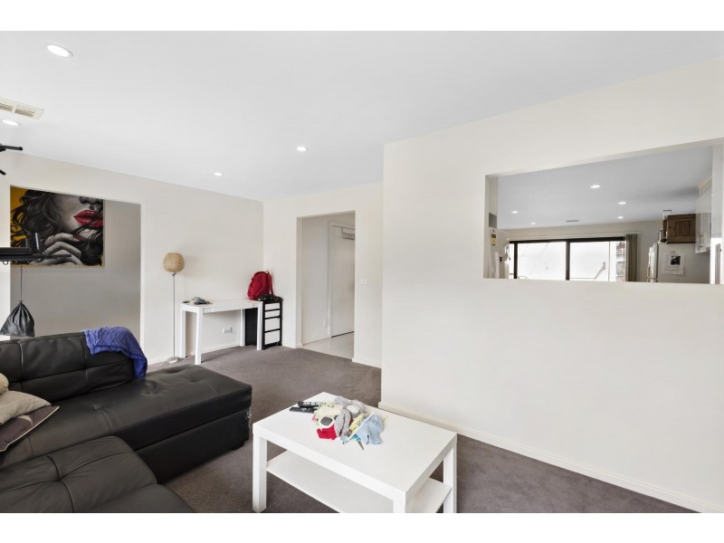 280 Anthony Rolfe Avenue, Gungahlin ACT 2912