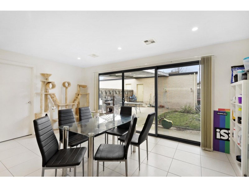 280 Anthony Rolfe Avenue, Gungahlin ACT 2912