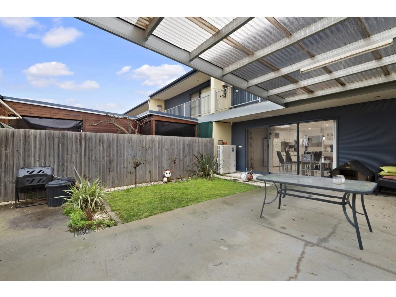 280 Anthony Rolfe Avenue, Gungahlin ACT 2912