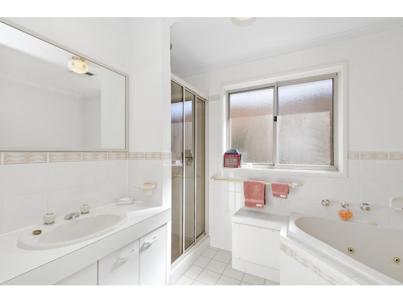 17 Davitt Close, Isaacs ACT 2607