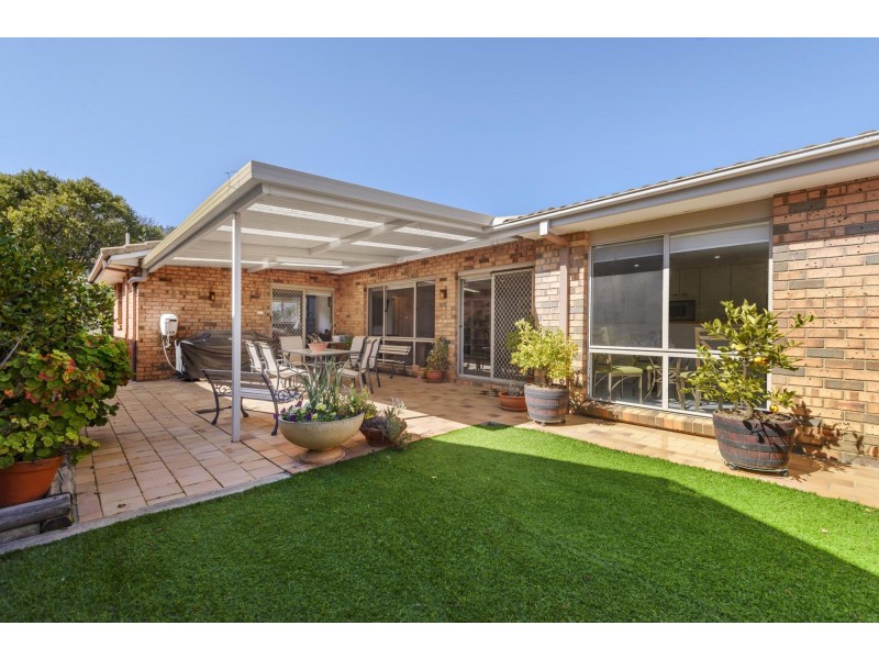17 Davitt Close, Isaacs ACT 2607