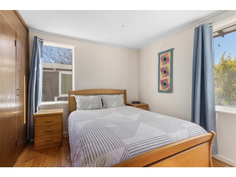 19 Donnison Place, Charnwood ACT 2615