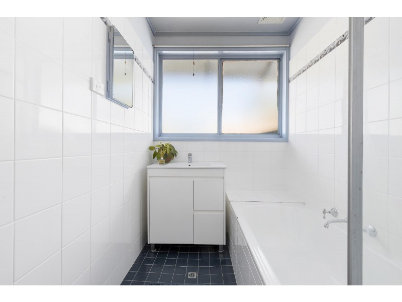 19 Donnison Place, Charnwood ACT 2615