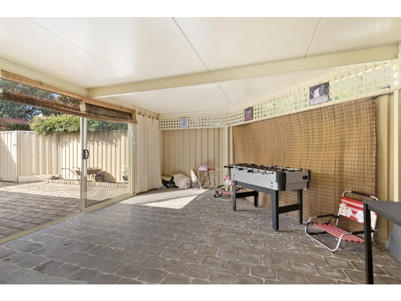 4 Blandon Place, Holt ACT 2615