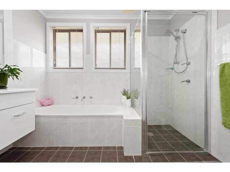 9 Barrett Street, Macgregor ACT 2615