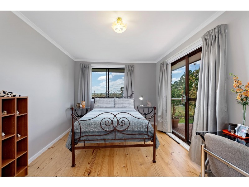 9 Barrett Street, Macgregor ACT 2615