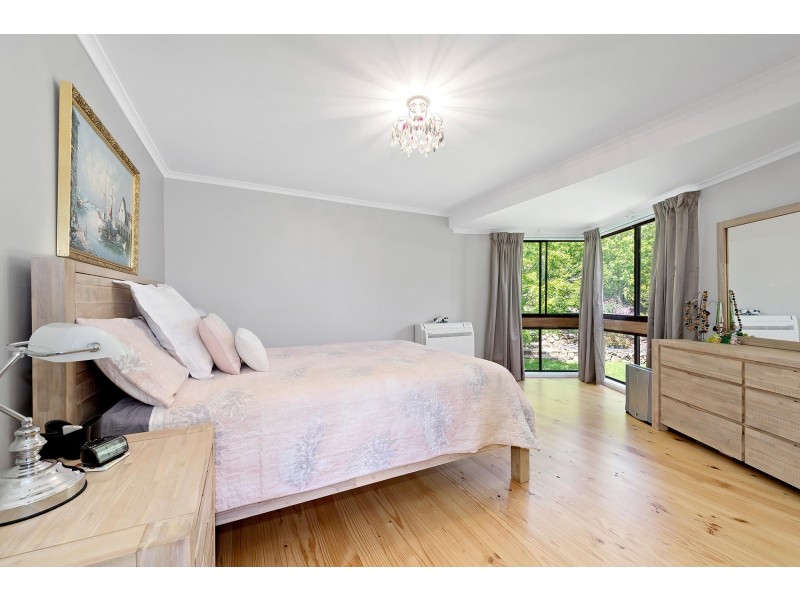 9 Barrett Street, Macgregor ACT 2615