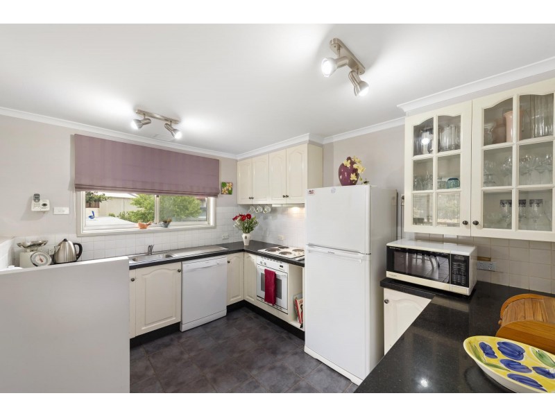 4 Creed Place, Macgregor ACT 2615