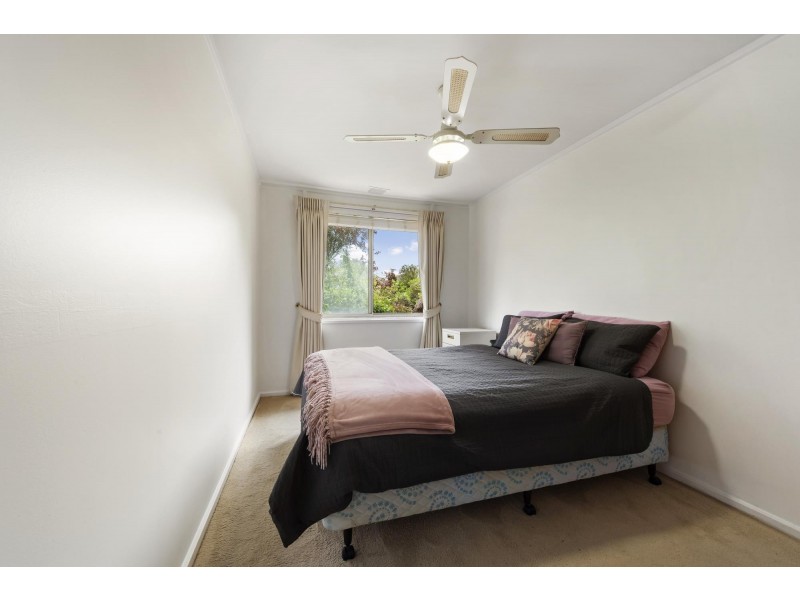 4 Creed Place, Macgregor ACT 2615