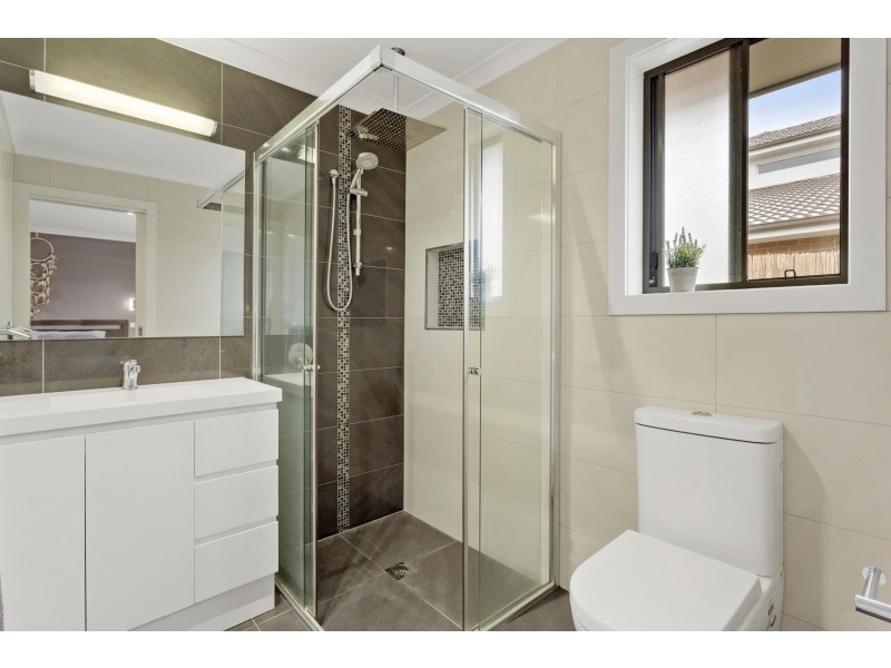 79 Essie Coffey Street, Bonner ACT 2914