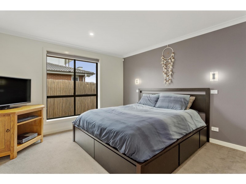79 Essie Coffey Street, Bonner ACT 2914