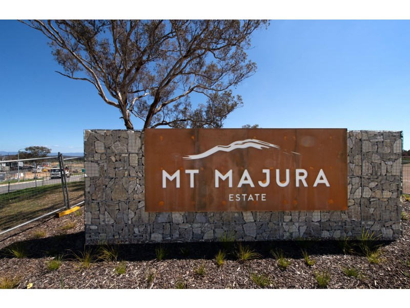 55 Ian Nicol Street, Watson ACT 2602