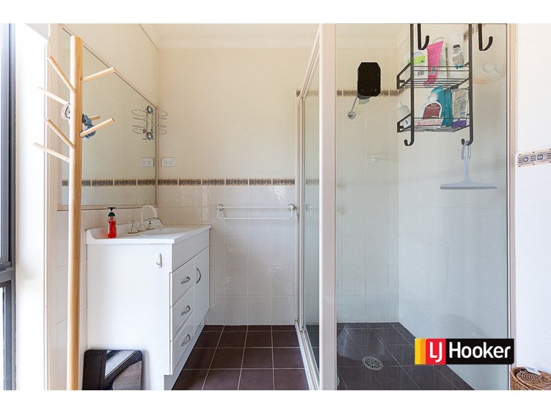 42 Sunshine Loop, Dunlop ACT 2615