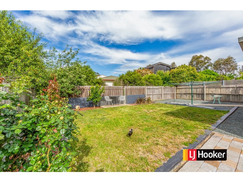 42 Sunshine Loop, Dunlop ACT 2615