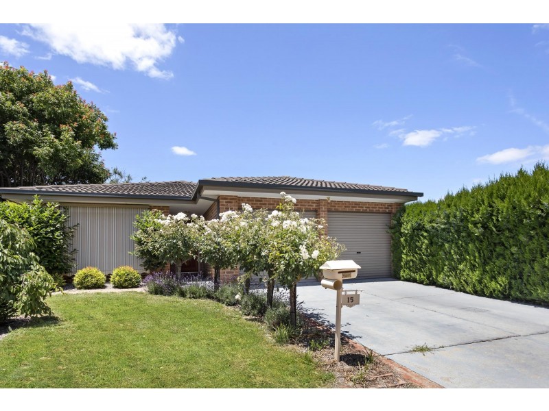 15 Westall Close, Dunlop ACT 2615