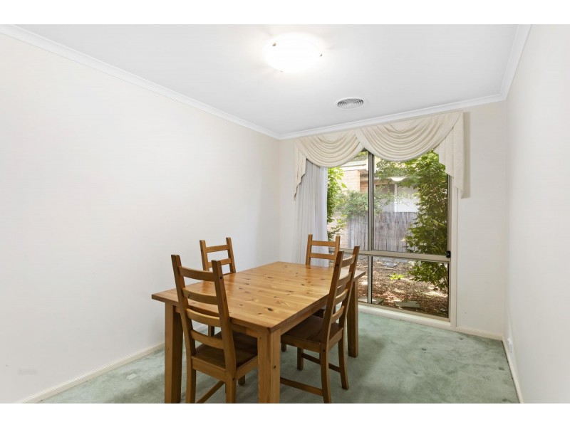 15 Westall Close, Dunlop ACT 2615