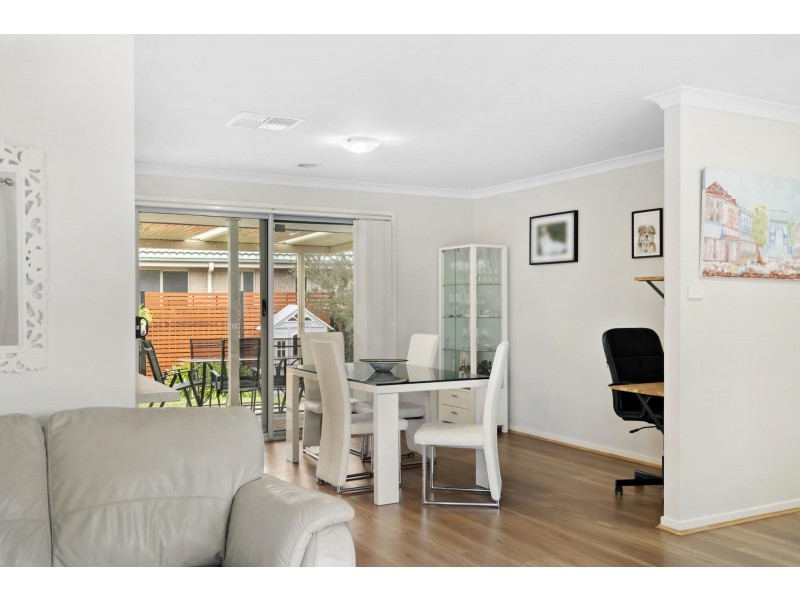 56 John James Loop, Macgregor ACT 2615