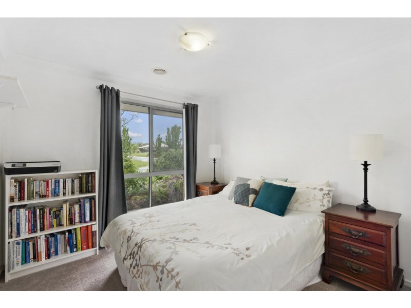 56 John James Loop, Macgregor ACT 2615