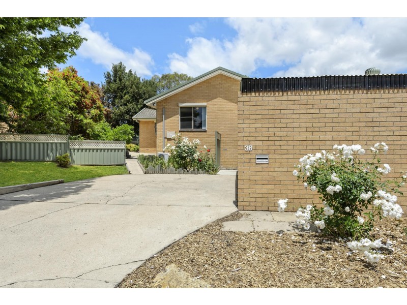 38 Cooney Court, Charnwood ACT 2615