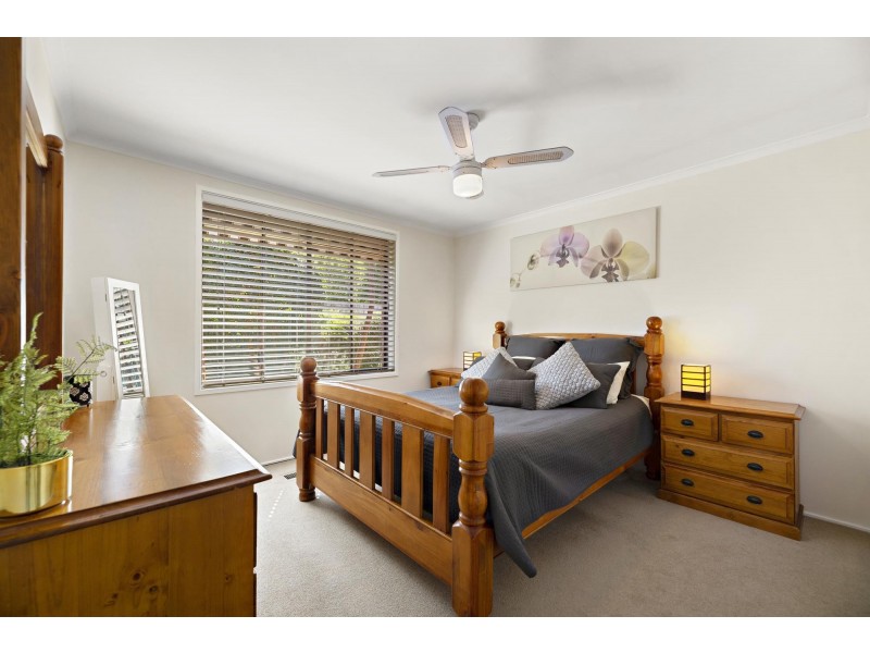 16 MacIntyre Place, Charnwood ACT 2615