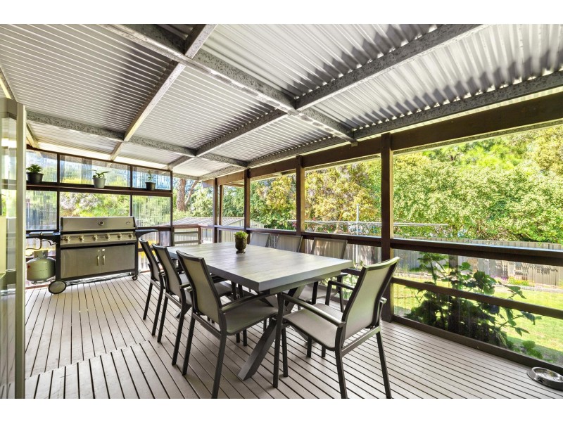 16 MacIntyre Place, Charnwood ACT 2615