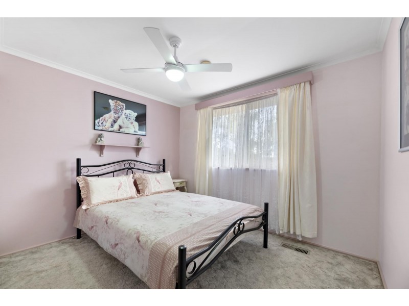 3 Dean Place, Charnwood ACT 2615