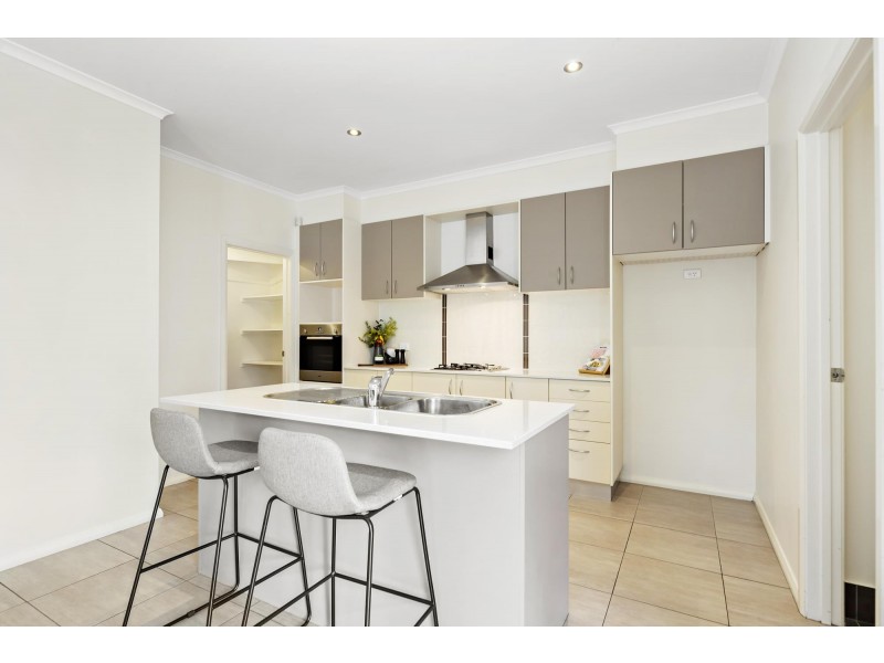 26 Mapleton Avenue, Harrison ACT 2914