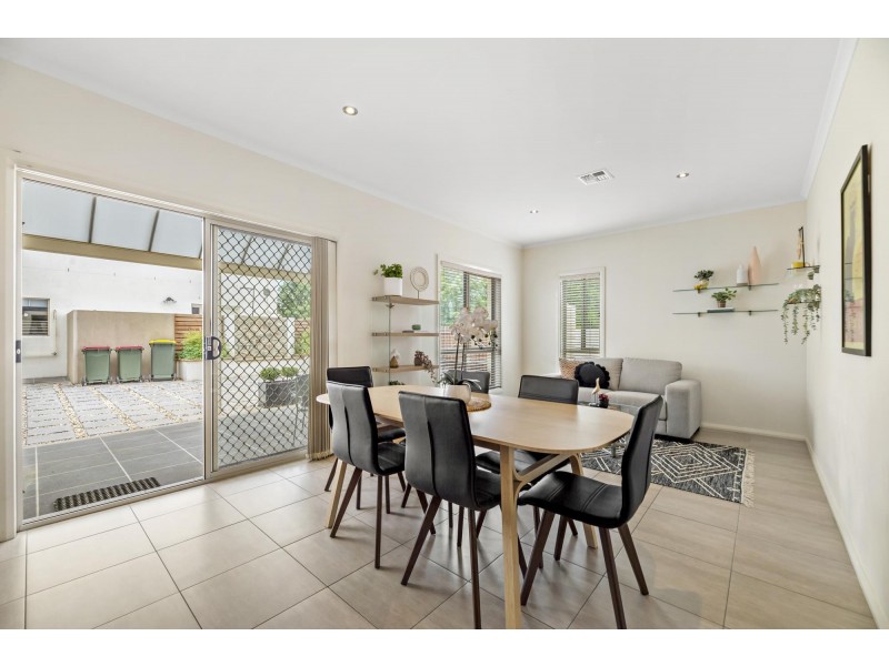 26 Mapleton Avenue, Harrison ACT 2914