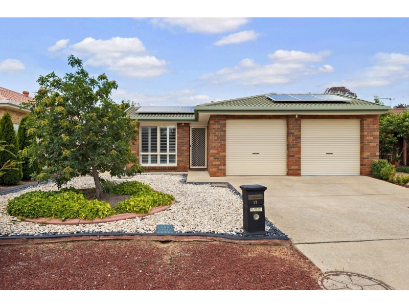 17 Slight Place, Holt ACT 2615