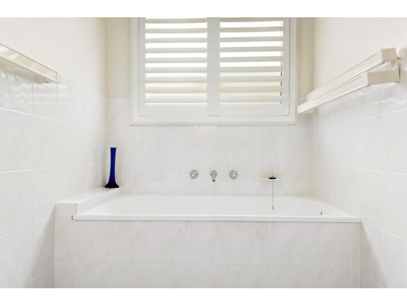 17 Slight Place, Holt ACT 2615