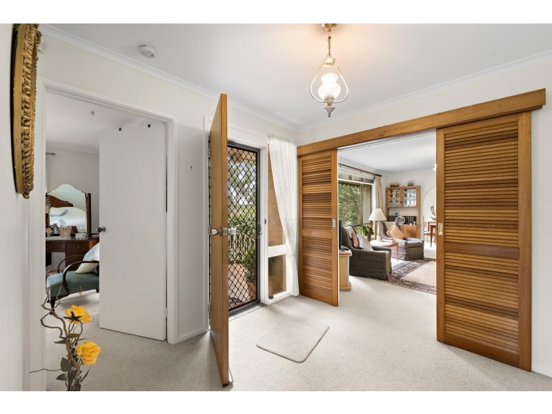 242 Southern Cross Drive, Latham ACT 2615