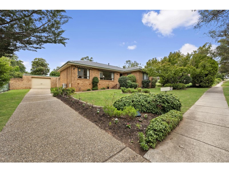 242 Southern Cross Drive, Latham ACT 2615