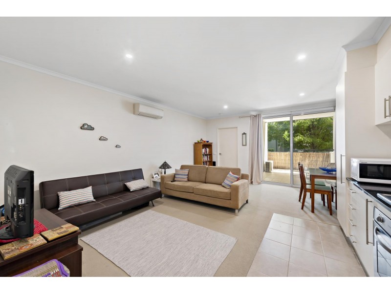 8/68 Hardwick Crescent, Holt ACT 2615