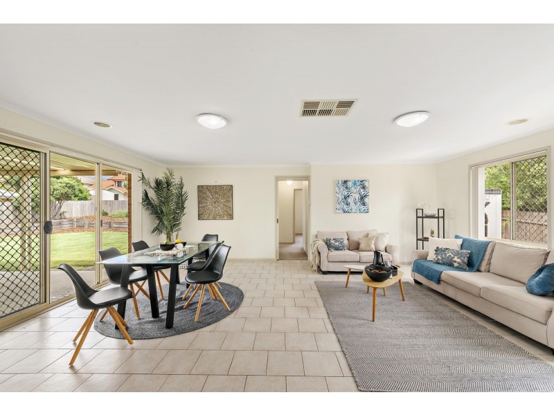 4 Karla Place, Ngunnawal ACT 2913