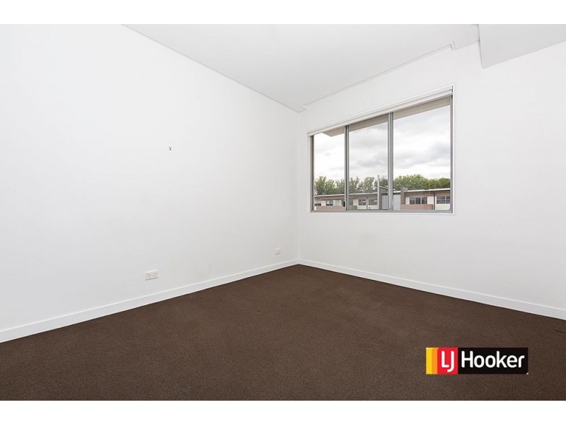 137/116 Easty Street, Phillip ACT 2606