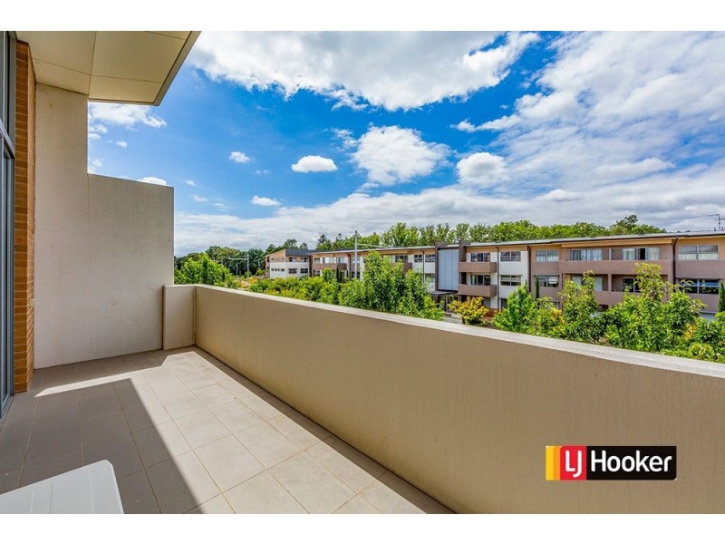 137/116 Easty Street, Phillip ACT 2606