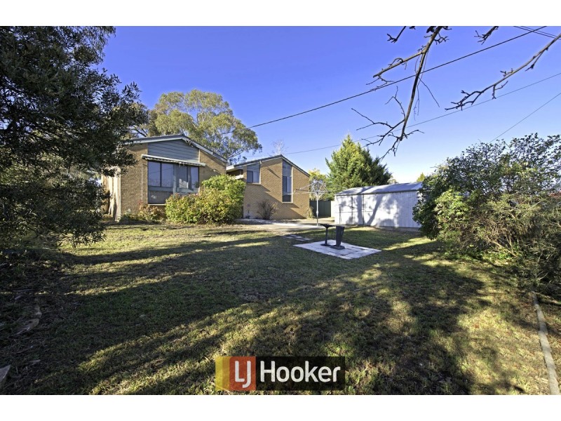 25 Baddeley Crescent, Spence ACT 2615