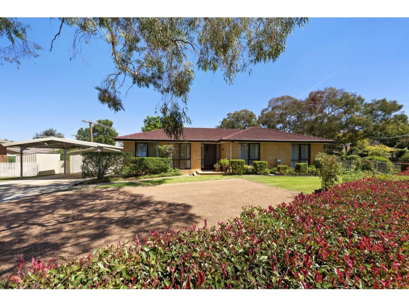 9 Colborne Place, Spence ACT 2615