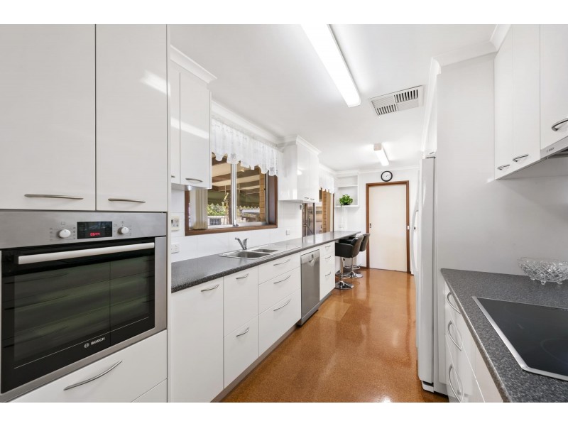 9 Colborne Place, Spence ACT 2615