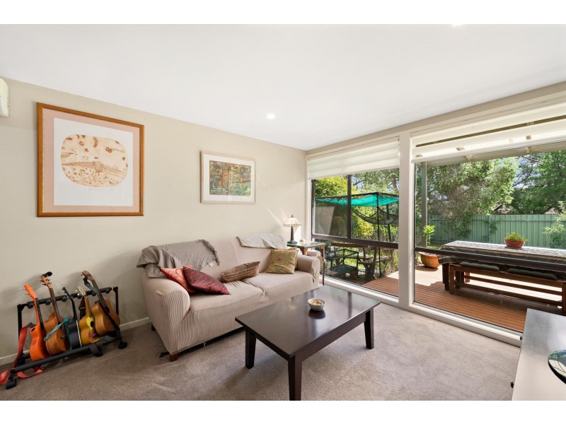 7 Waterfield Place, Charnwood ACT 2615