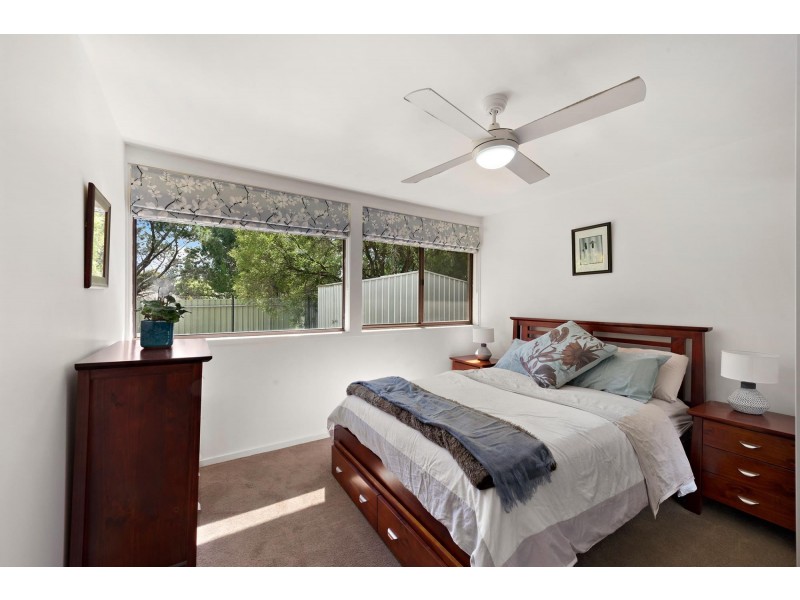7 Waterfield Place, Charnwood ACT 2615