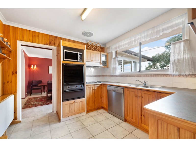 63 Denny Street, Latham ACT 2615